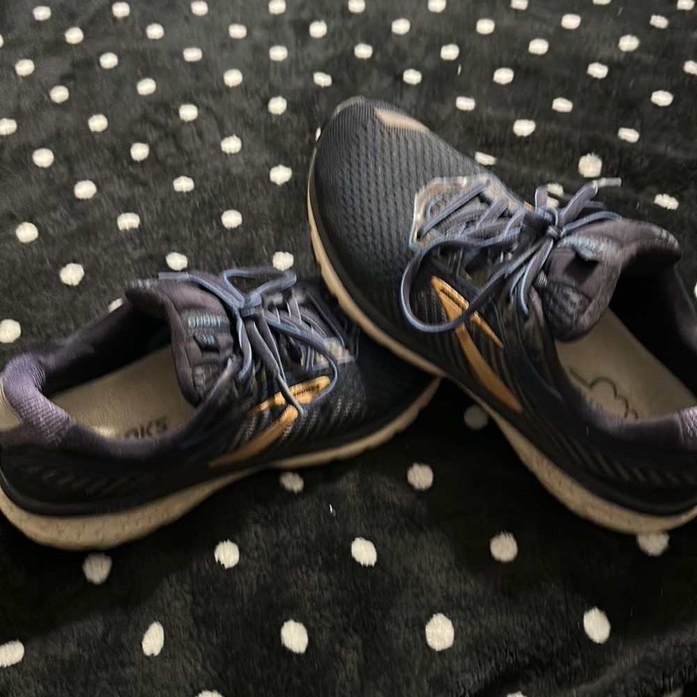 Brooks Ghost 12- Men’s 8 1/2